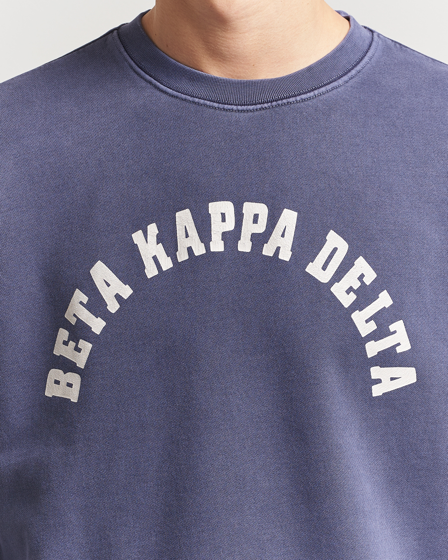 Uomini | Maglieria | GANT 240 Mulberry Street | Graphic Crew Neck Sweatshirt Dusty Blue Sea