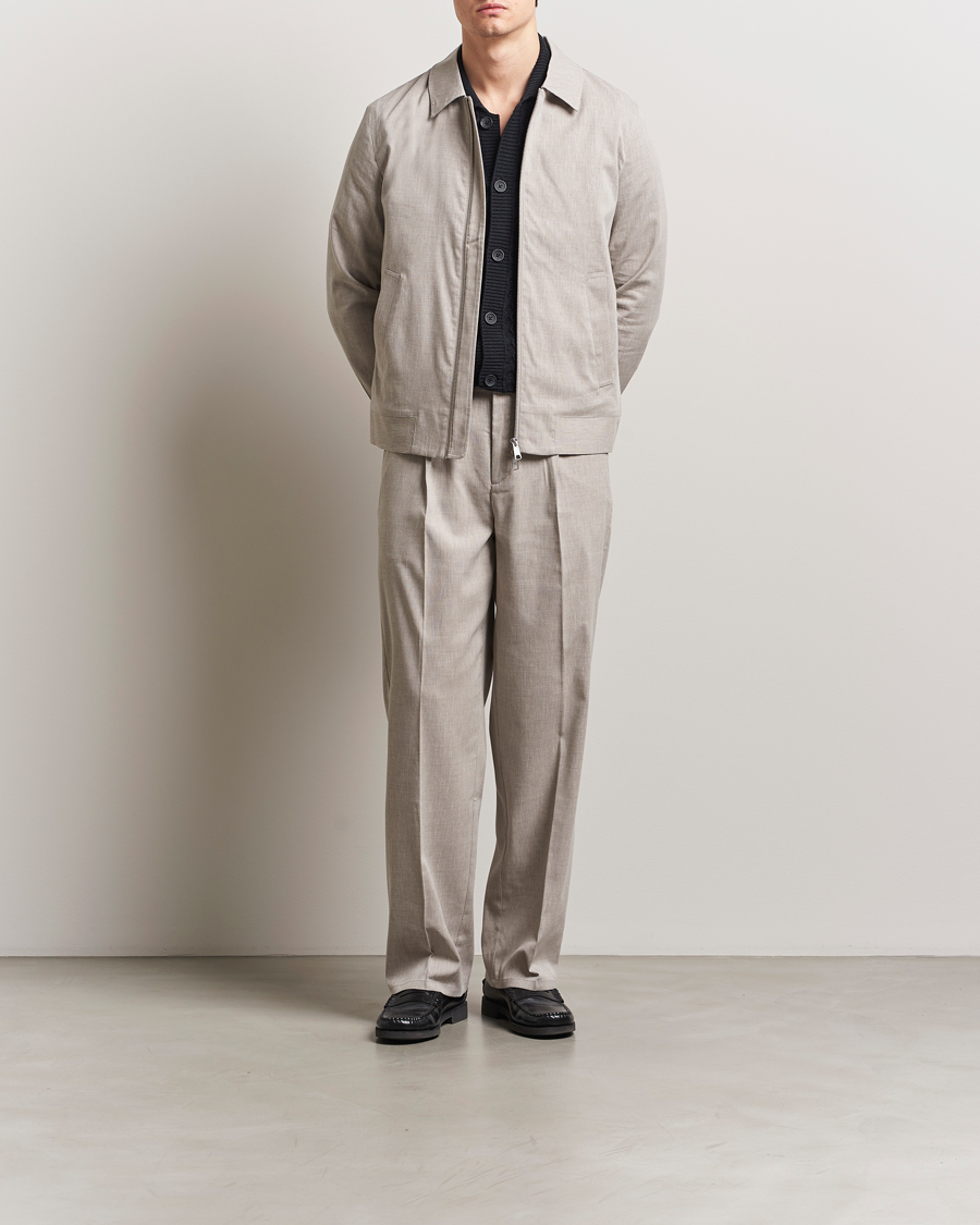 Uomini | Pantaloni | LES DEUX | Reece Pleated Slub Suit Pants Light Sand