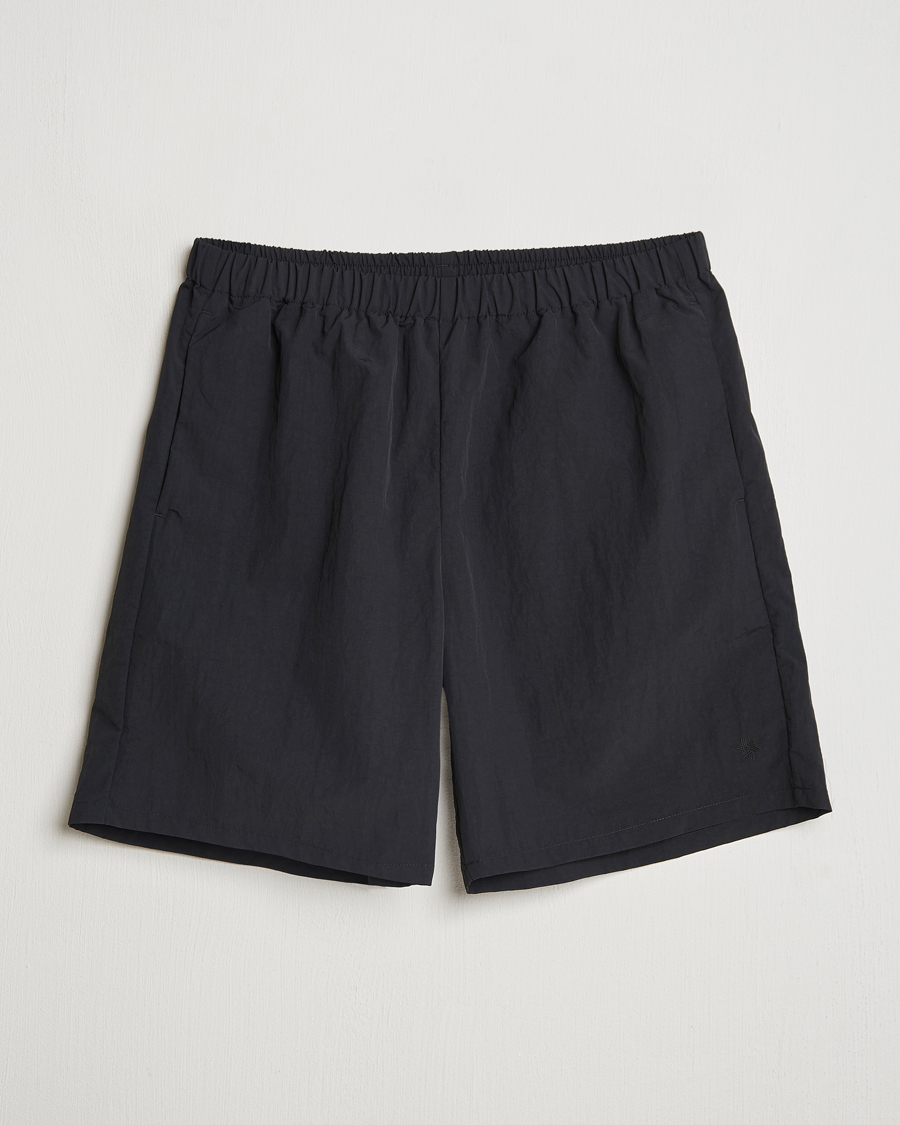 Uomini | Pantaloncini | Goldwin | Nylon Shorts Black