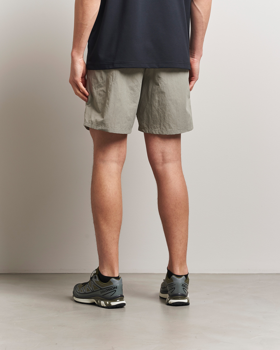 Uomini | Pantaloncini | Goldwin | Nylon Shorts Moon Mist