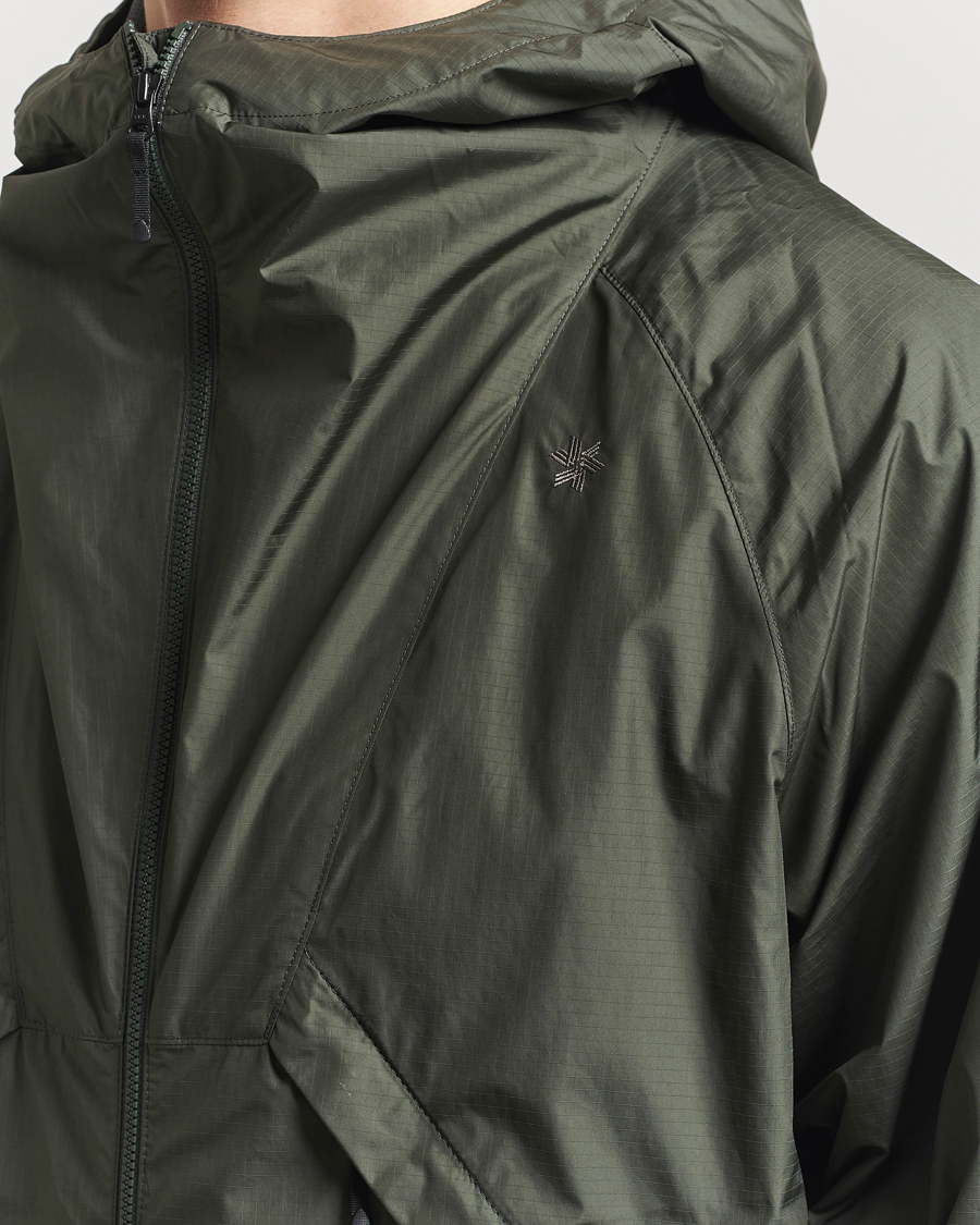 Uomini | Giacche | Goldwin | Rip-Stop Hooded Jacket Dark Olive
