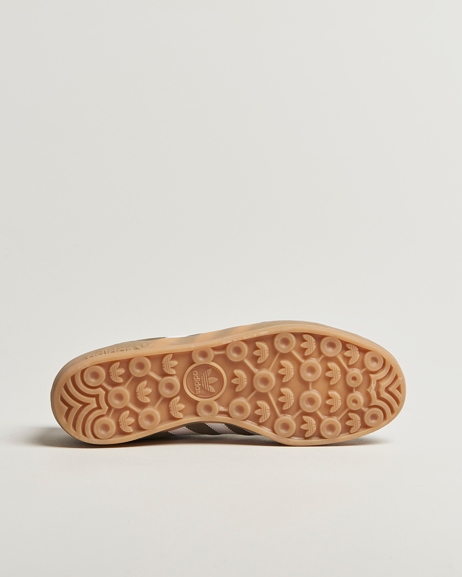 Uomini | adidas Originals Gazelle Indoor Sneaker Olive/White | adidas Originals | Gazelle Indoor Sneaker Olive/White