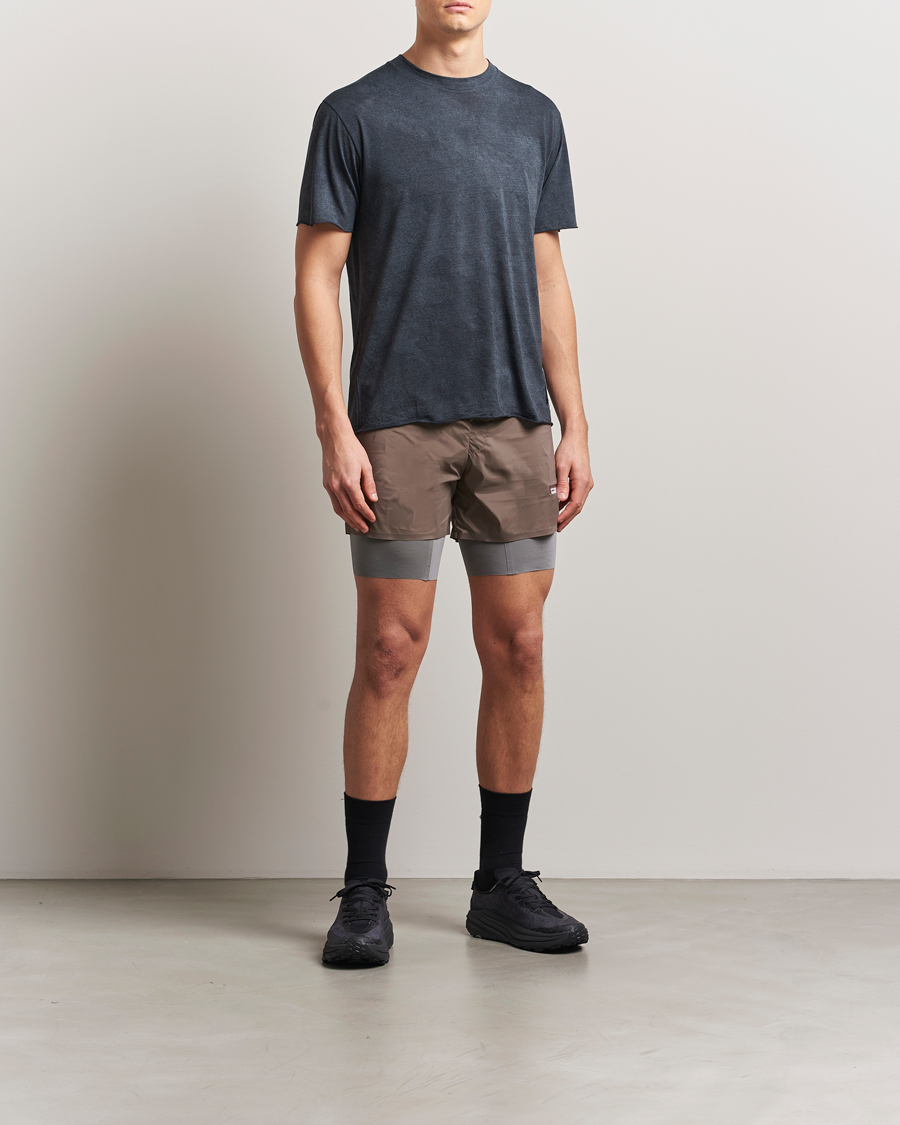 Uomini | Pantaloncini | Satisfy | TechSilk 8 Inch Shorts Falcon