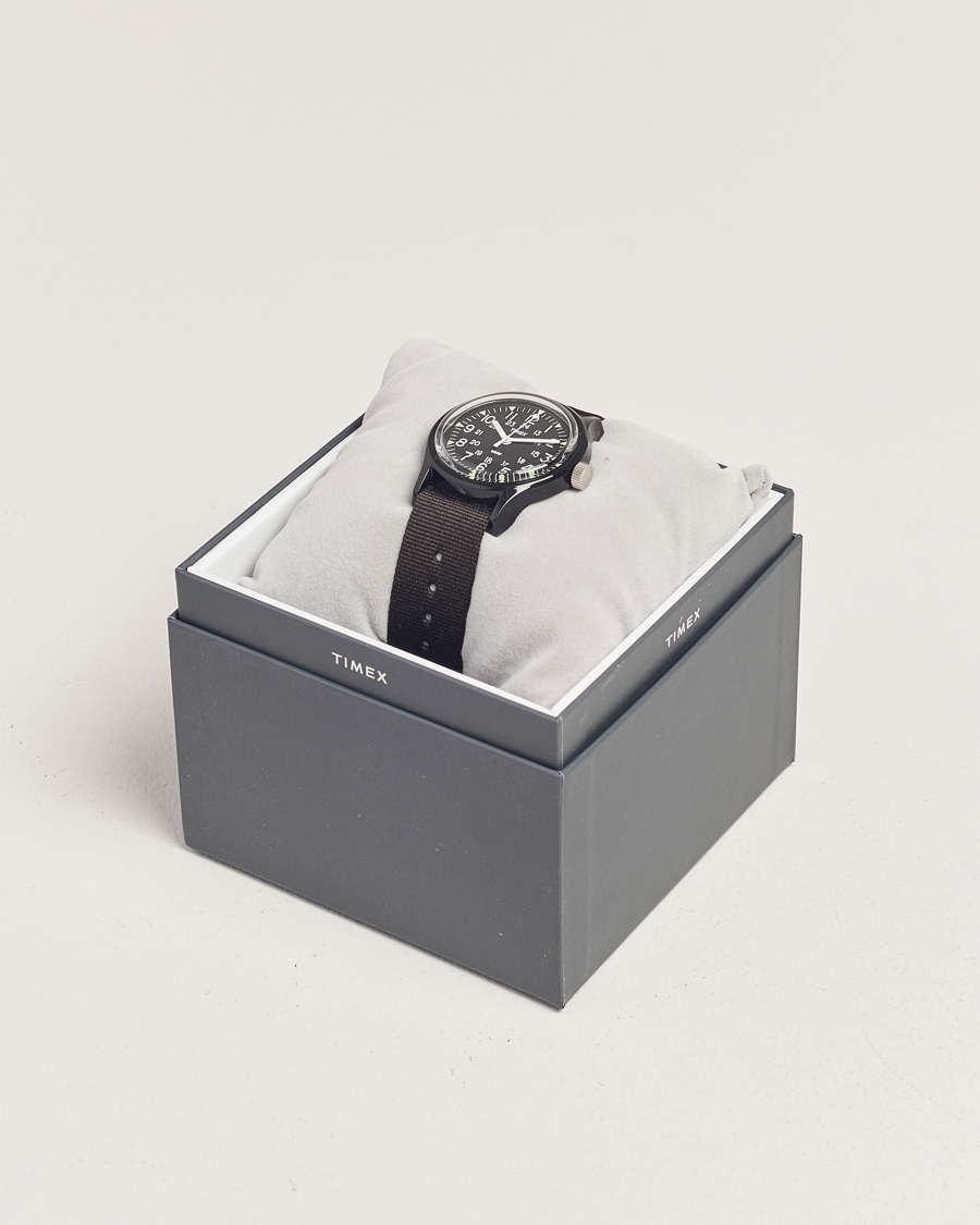 Uomini | Timex MK1 Resin 36mm Black Dial | Timex | MK1 Resin 36mm Black Dial