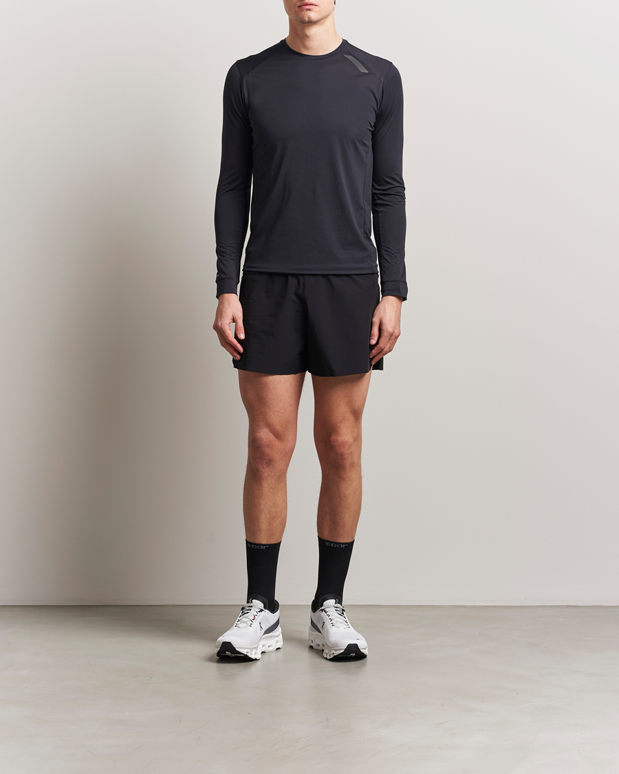 Uomini | Pantaloncini | SOAR Running | Run Short Black