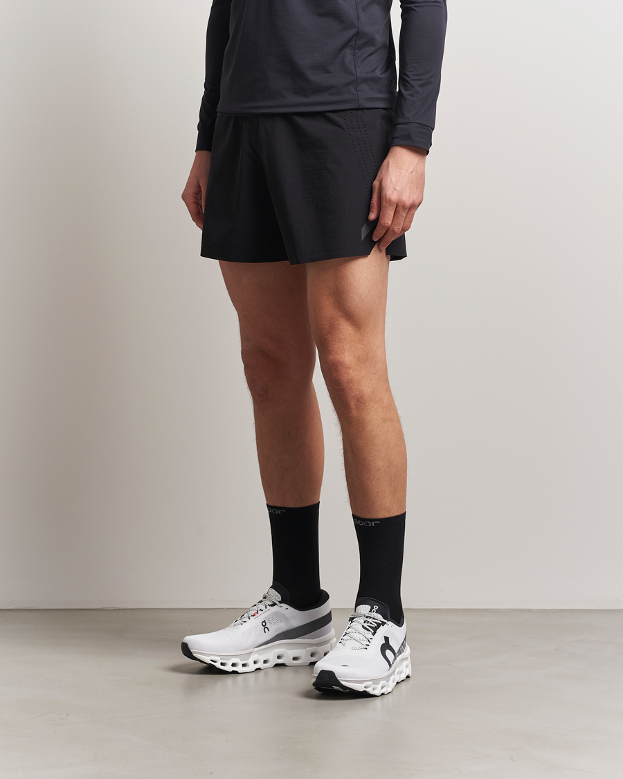 Uomini | Pantaloncini | SOAR Running | Run Short Black