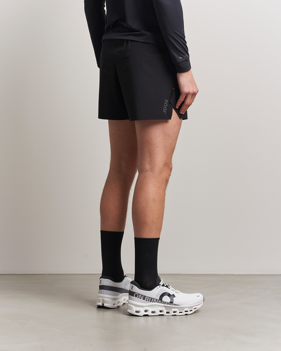 Uomini | Pantaloncini | SOAR Running | Run Short Black