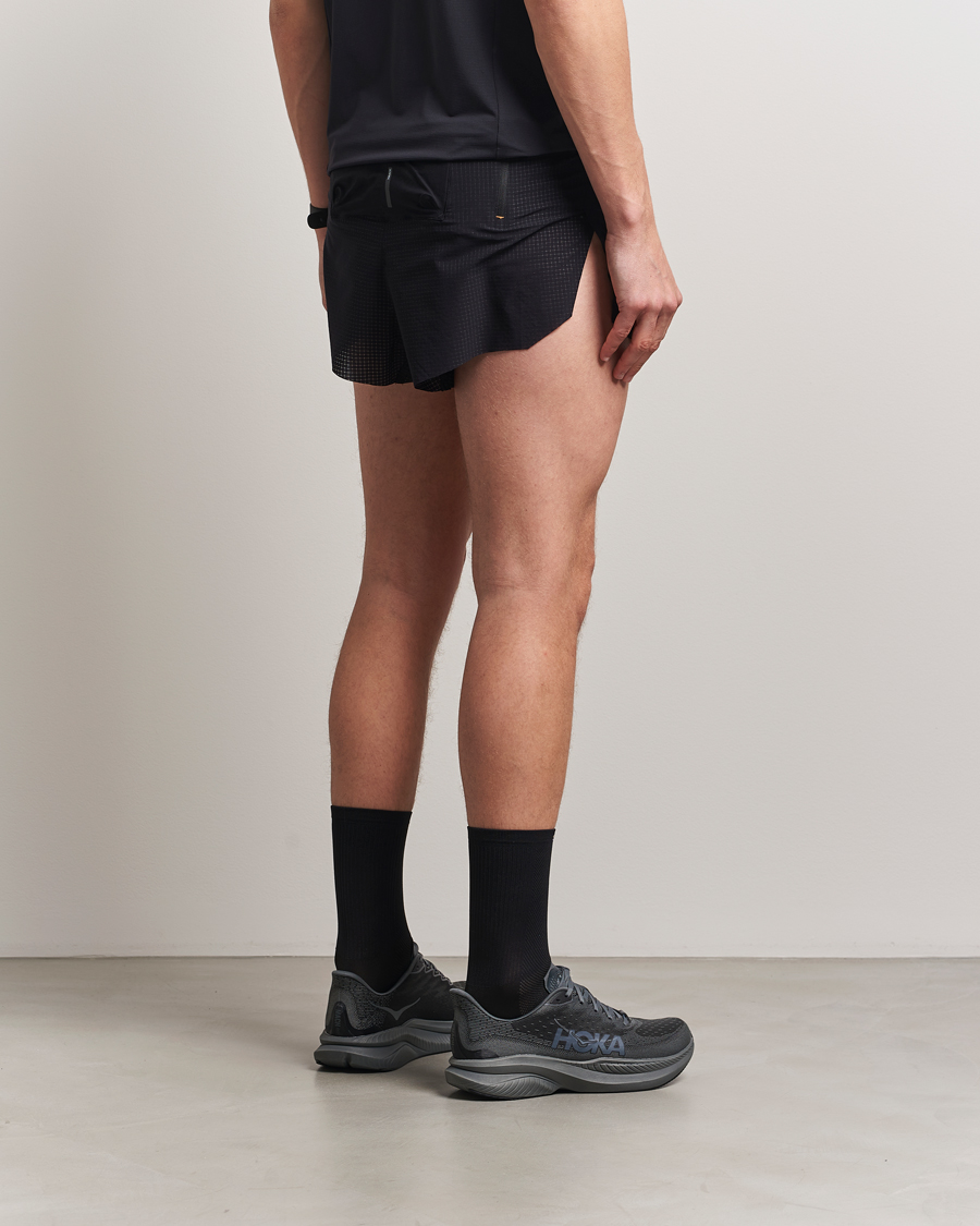Uomini | Pantaloncini | SOAR Running | Marathon Short Black