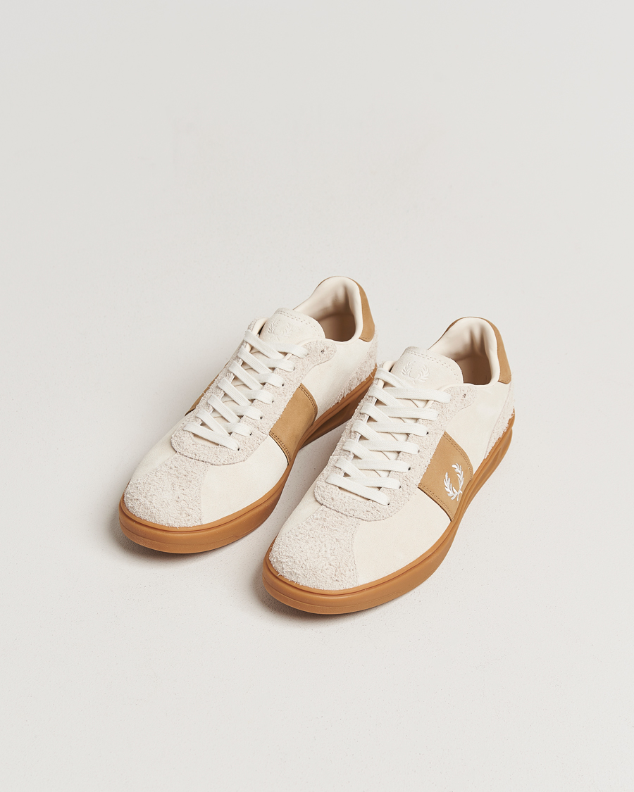 Uomini | Sneakers | Fred Perry | B4 Suede Sneaker Ecru/Snow White