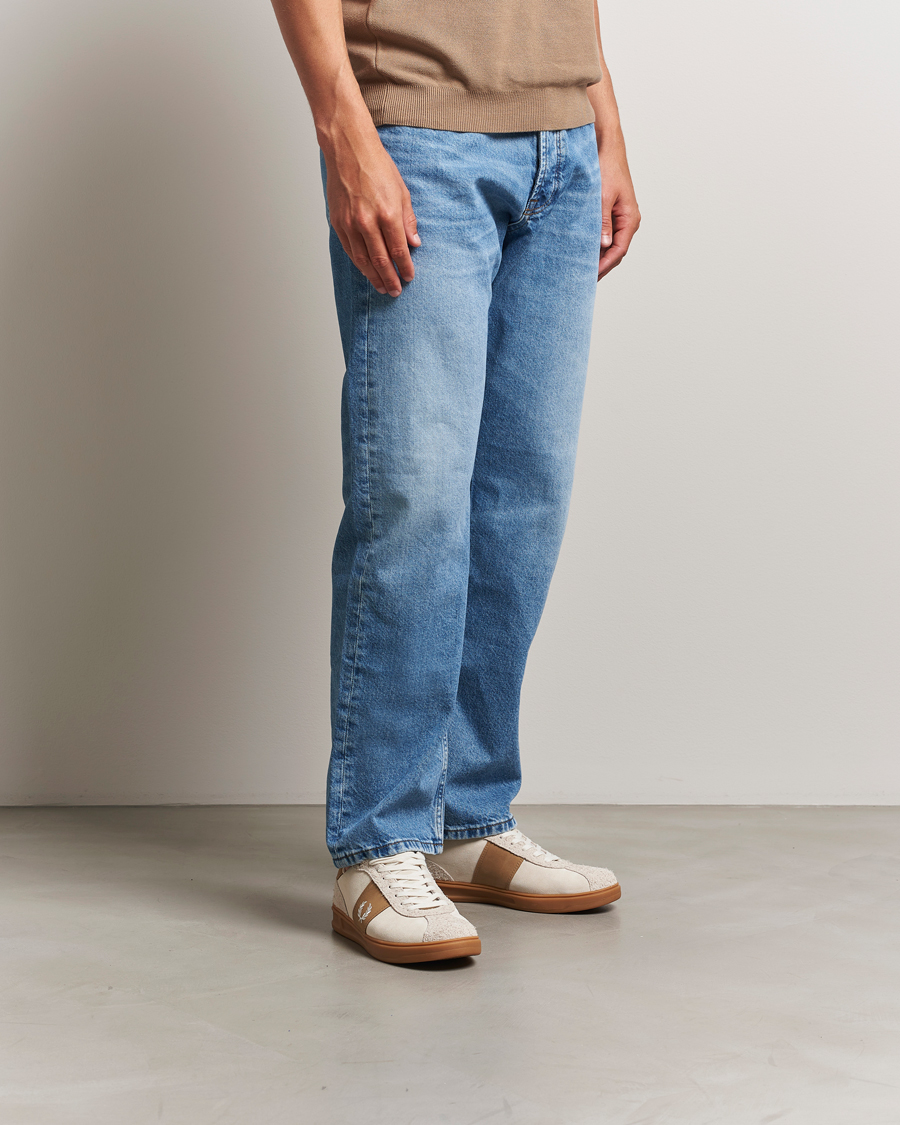 Uomini | Sneakers | Fred Perry | B4 Suede Sneaker Ecru/Snow White