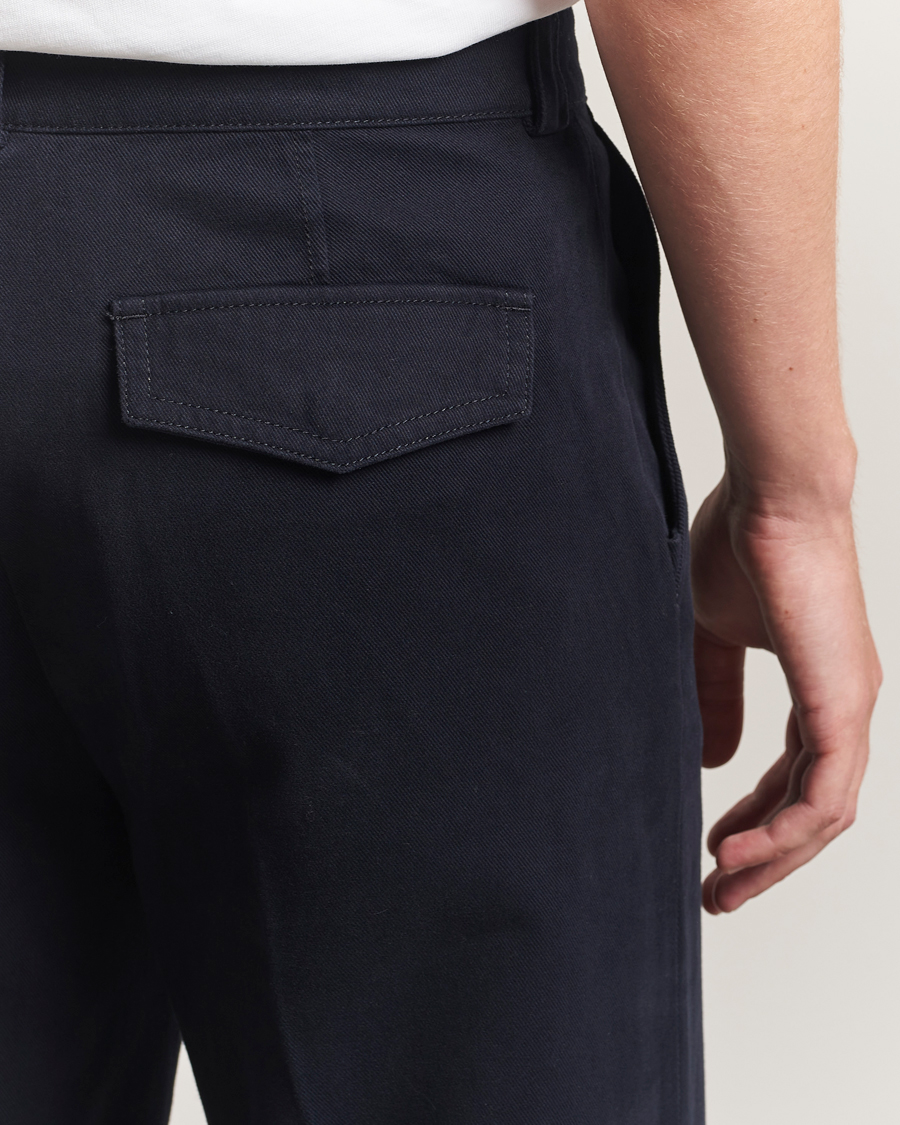 Uomini | Pantaloni | Filippa K | Cotton Chino Trousers Navy