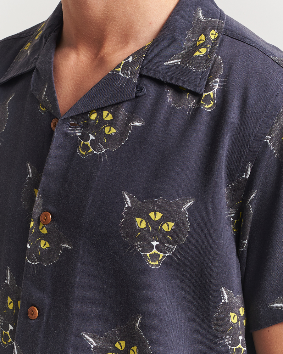 Uomini | Camicie | Nudie Jeans | Arvid The Cat Hawaii Shirt Antracite