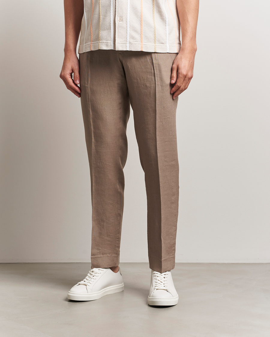Uomini | Pantaloni | J.Lindeberg | Soren Drape Linen Pants Nutmeg
