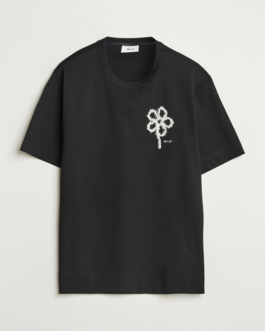 Uomini | T-shirt | NN07 | Pedro Embroidered Flower T-Shirt Black