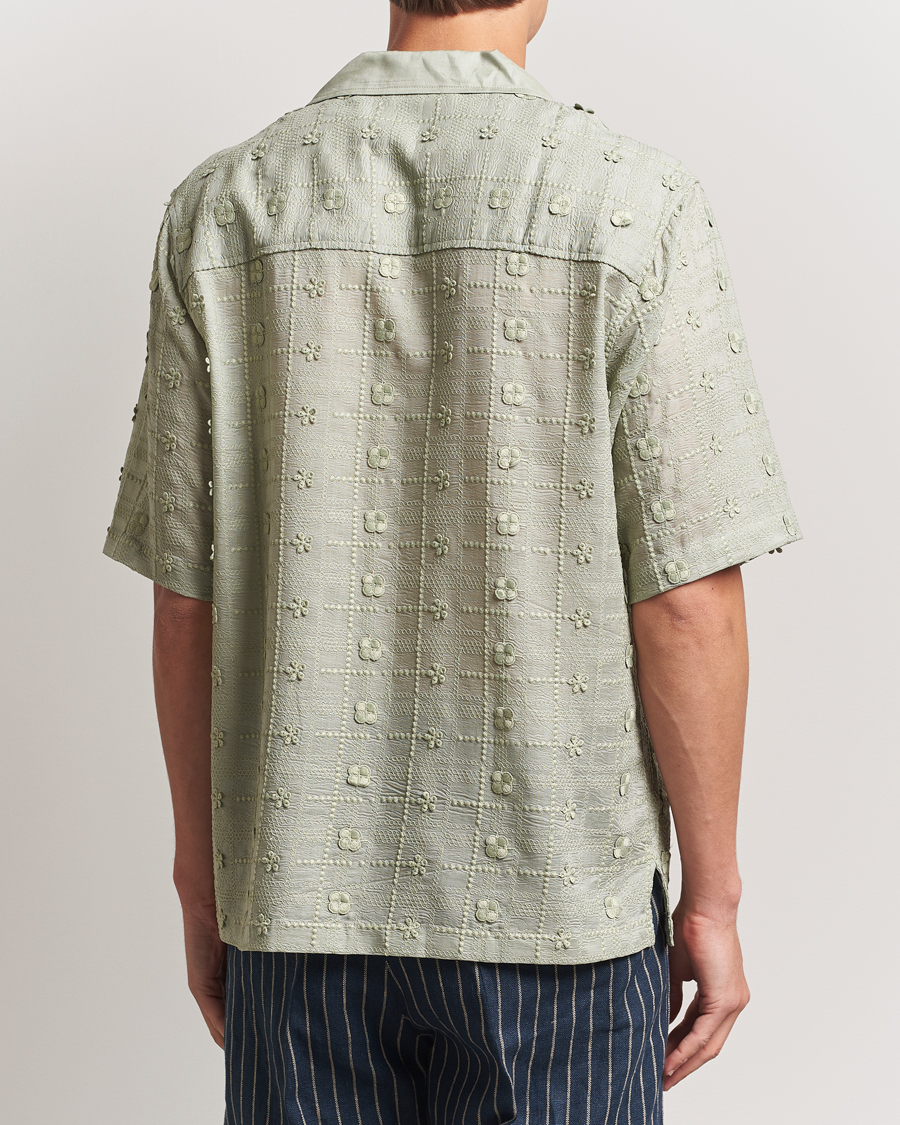 Uomini | Camicie | NN07 | Ben Lyocell Fil-Coupé Embroidery Anglaise Shirt Sage Green