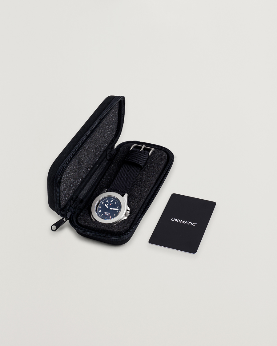 Uomini | UNIMATIC UT4 GMT Toolwatch Black | UNIMATIC | UT4 GMT Toolwatch Black