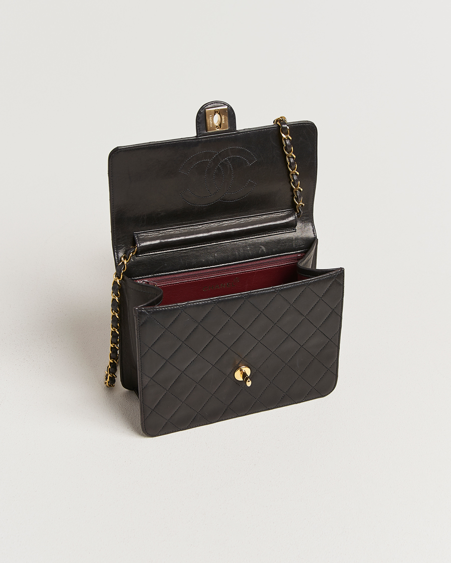 Uomini | Pre-Owned & Vintage Bags | Chanel Pre-Owned | Single Flap Bag Black