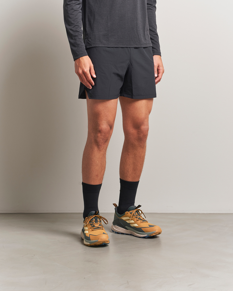 Uomini | Sneakers da trail | adidas Performance | Terrex Free Hiker 2 GTX Trail Sneaker Brown/Black