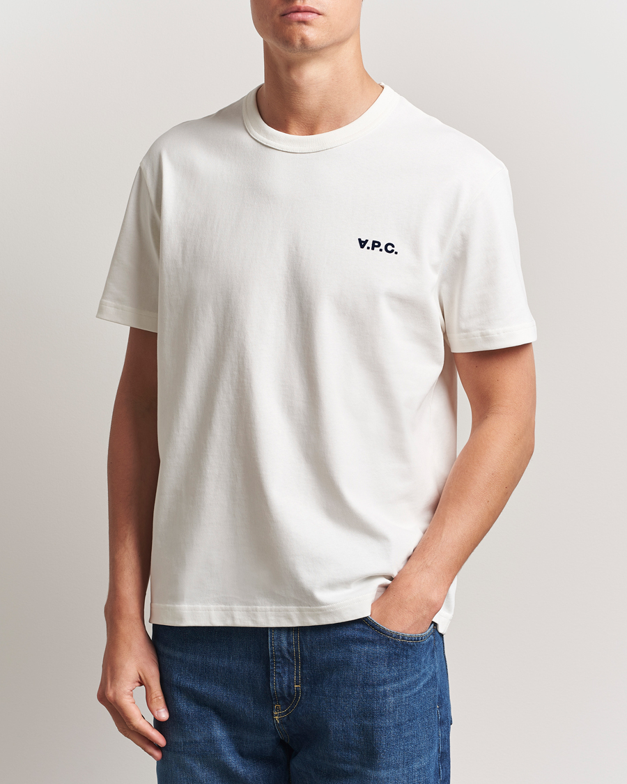 Uomini | T-shirt | A.P.C. | Boxy Fit Petit VPC T-Shirt White/Dark Navy