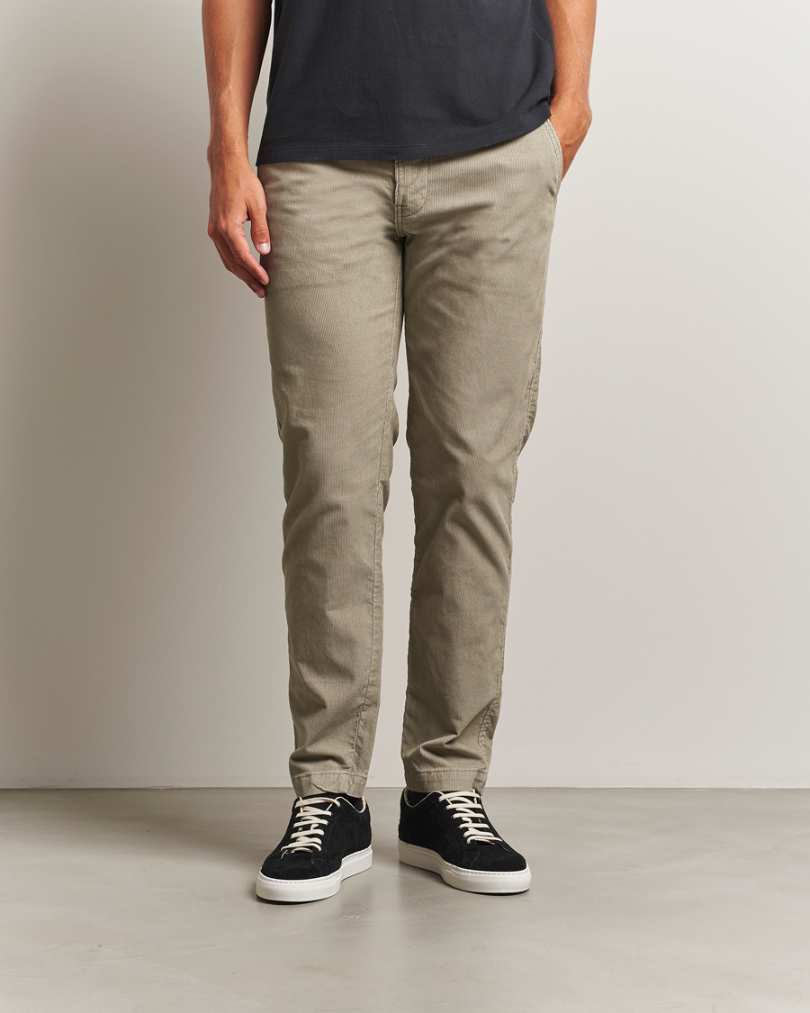 Uomini | Pantaloni | Levi's | 14W Corduroy Chino Atomic Grey