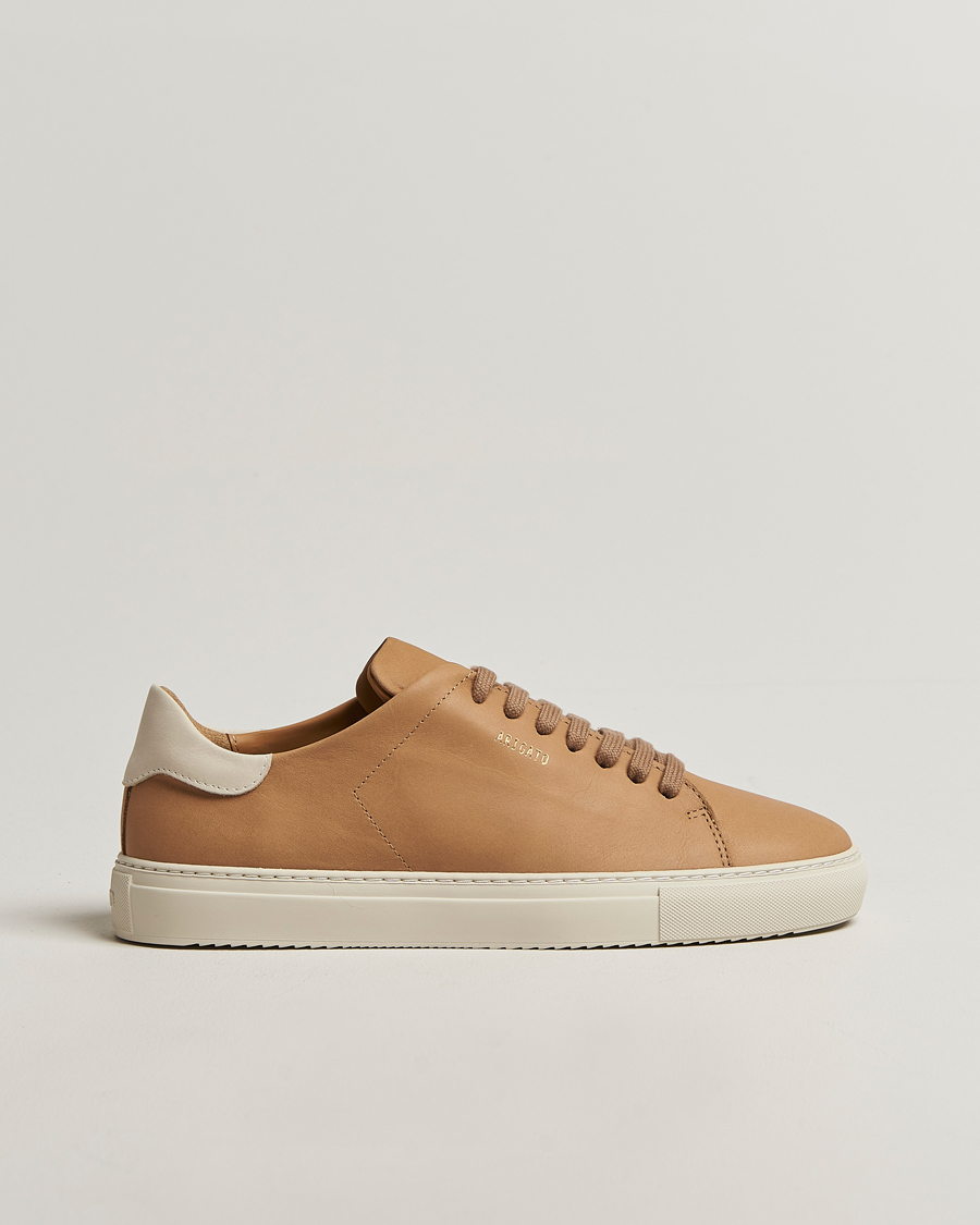 Uomini | Axel Arigato Clean 90 Nubuck Sneaker Tan/Light Beige | Axel Arigato | Clean 90 Nubuck Sneaker Tan/Light Beige