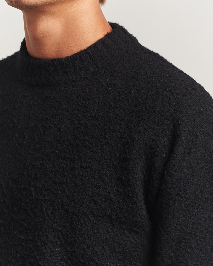 Uomini | Maglieria | Axel Arigato | Miles Bouclé Knitted Sweater Black