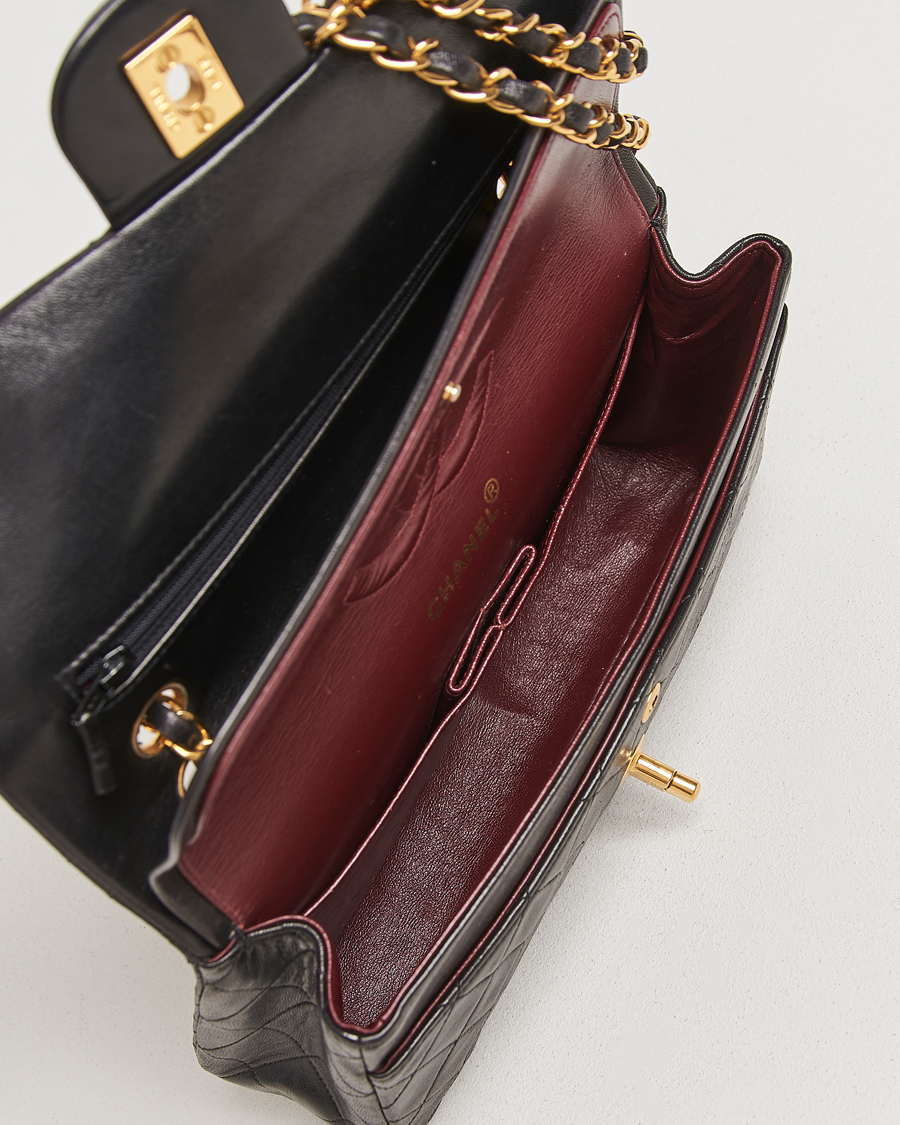 Uomini | Chanel Pre-Owned Classic Double Flap Medium Lambskin Black | Chanel Pre-Owned | Classic Double Flap Medium Lambskin Black