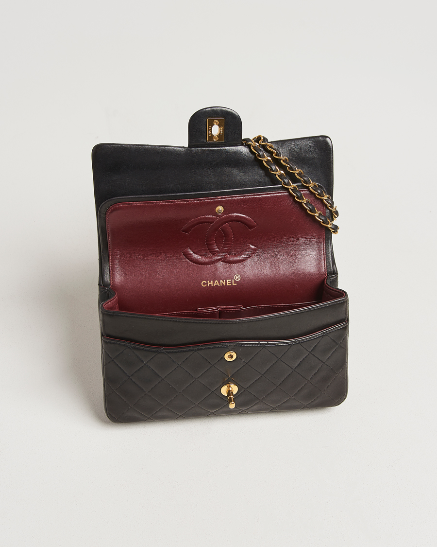 Uomini | Chanel Pre-Owned Classic Double Flap Medium Lambskin Black | Chanel Pre-Owned | Classic Double Flap Medium Lambskin Black