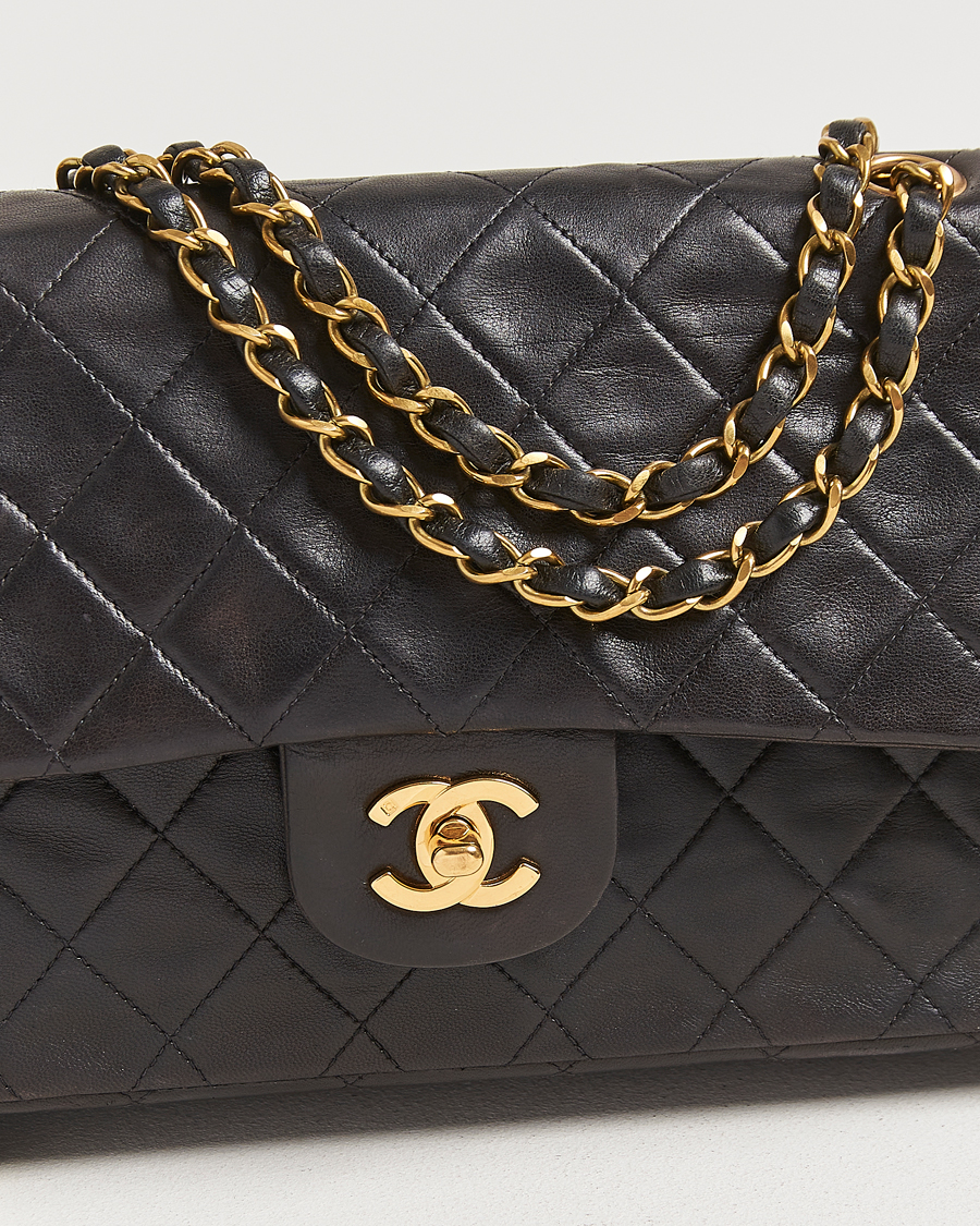 Uomini | Chanel Pre-Owned Classic Double Flap Medium Lambskin Black | Chanel Pre-Owned | Classic Double Flap Medium Lambskin Black