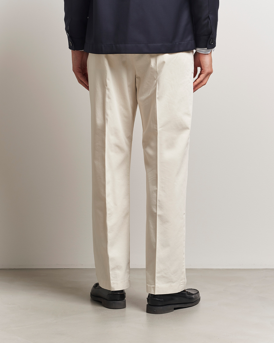Uomini | Pantaloni | NN07 | Paw Relaxed Fit Pleated Chinos Ivory