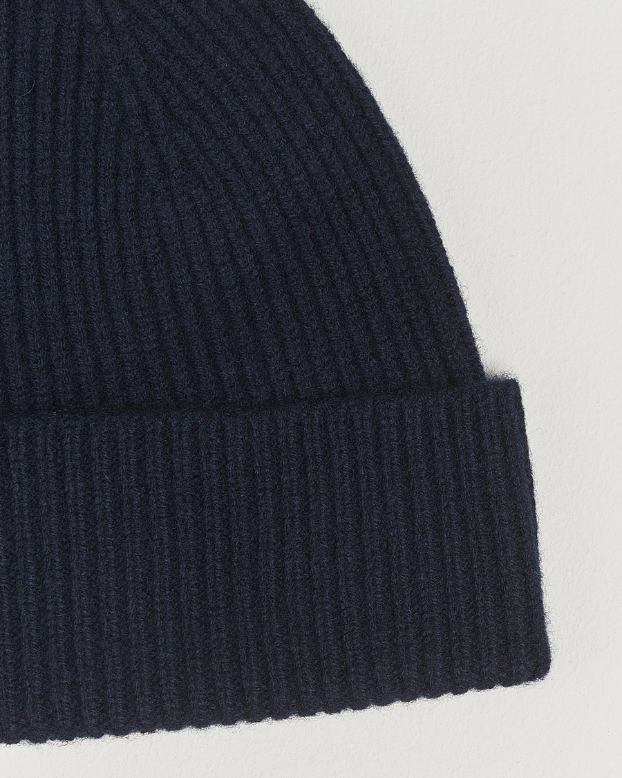 Uomini | Berretti | Amanda Christensen | Rib Knitted Merino Wool Cap Navy