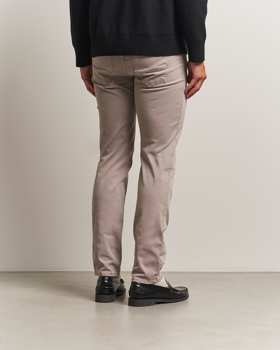 Uomini | Pantaloni | Brax | Cadiz Cotton Satin 5-Pocket Pants Stone