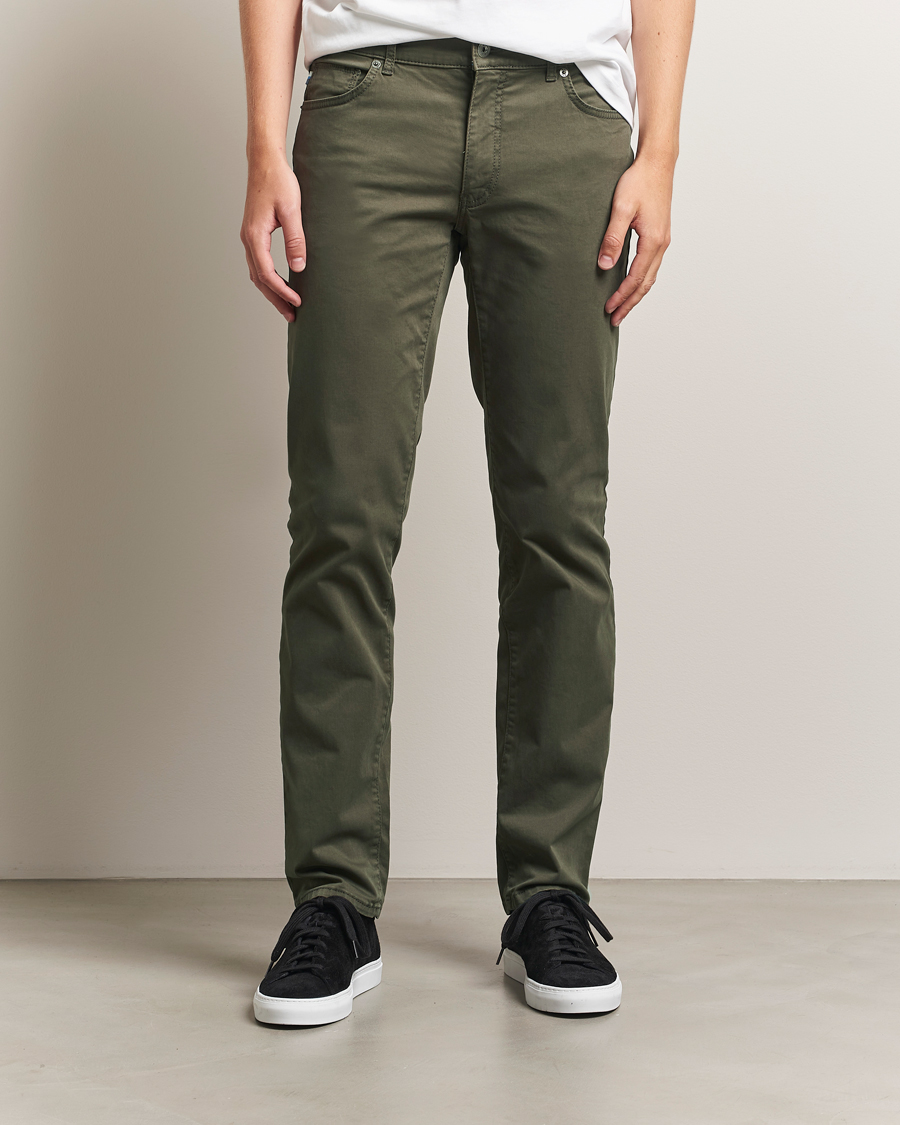 Uomini | Pantaloni | Brax | Cadiz Cotton Satin 5-Pocket Pants Olive