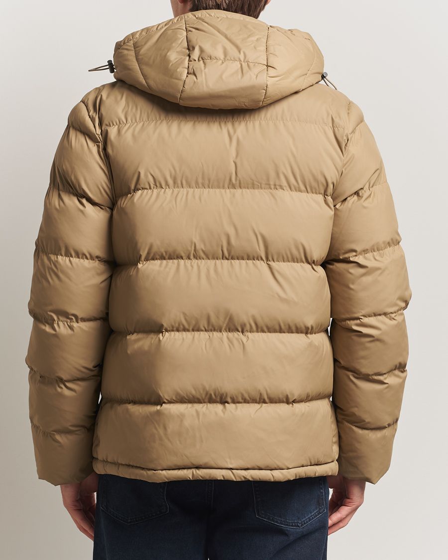 Uomini | Giacche | Gant | The Active Cloud Down Jacket Light Taupe
