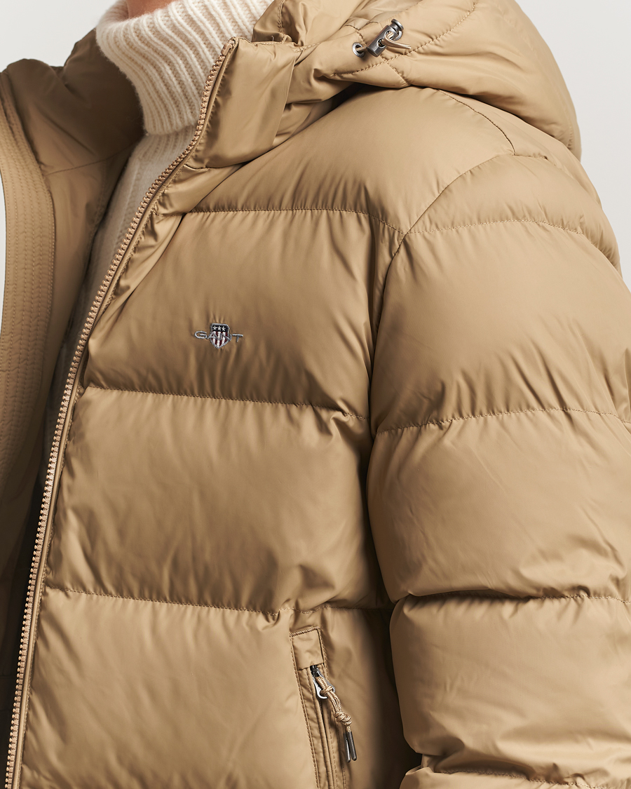 Uomini | Giacche | Gant | The Active Cloud Down Jacket Light Taupe