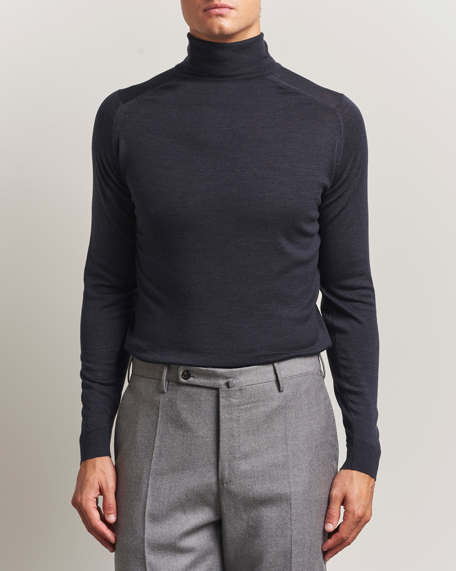 Uomini | Maglieria | John Smedley | Cherwell Extra Fine Merino Rollneck Hepburn Smoke