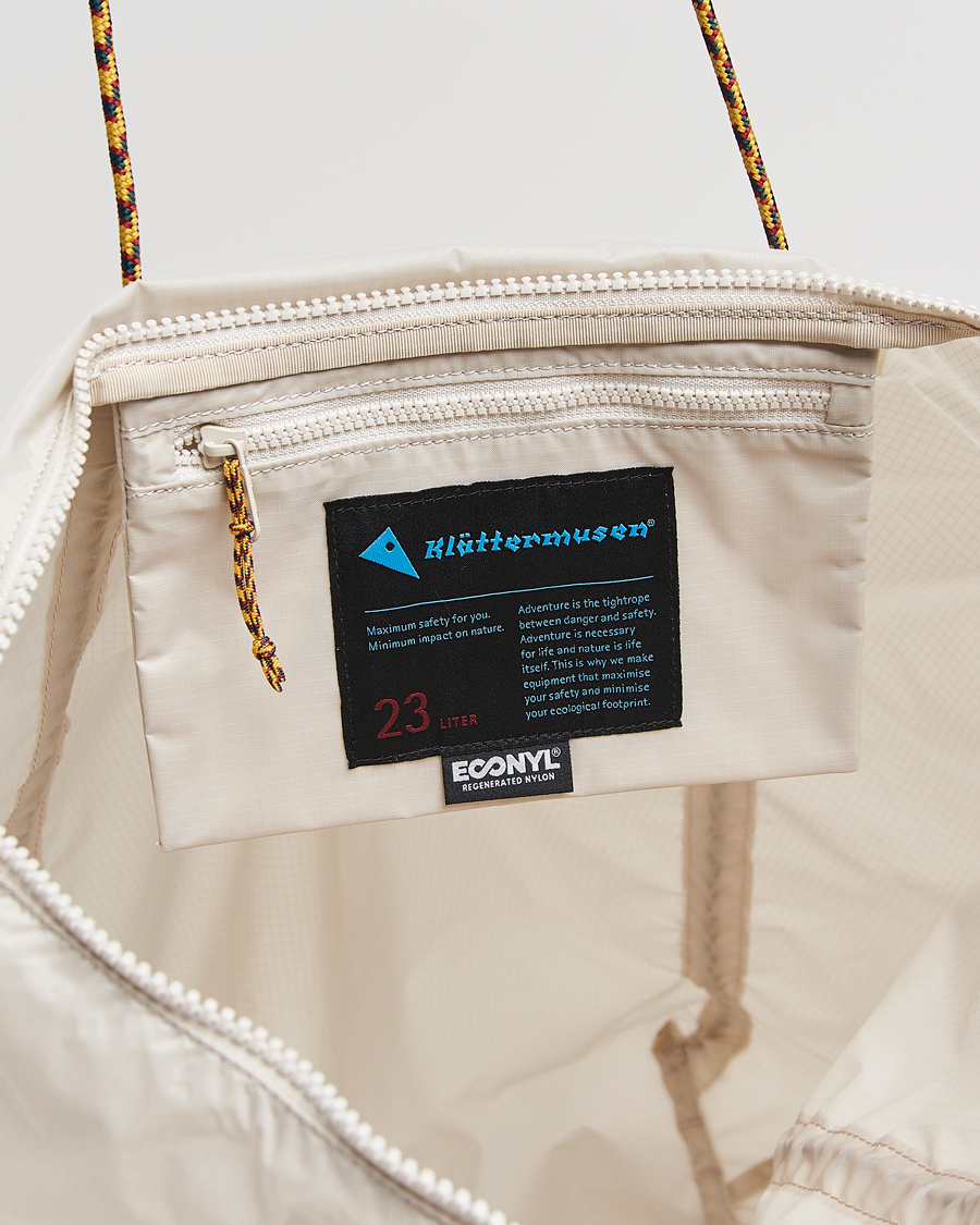 Uomini | Borse | Klättermusen | Gebo 23L Lightweight Totebag Putty Grey