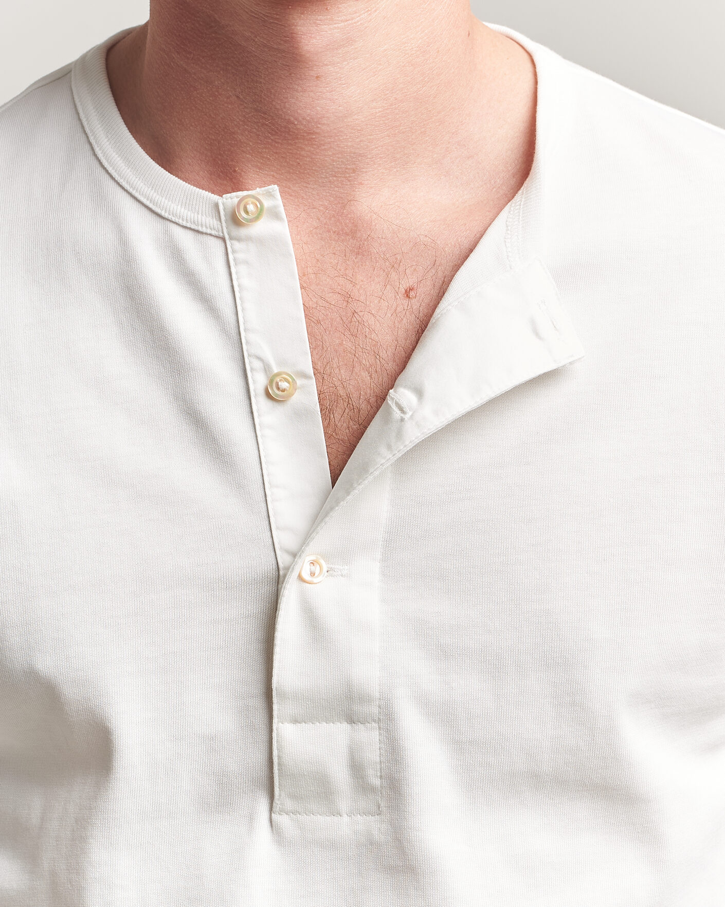 Uomini | T-shirt | Merz b. Schwanen | Classic Fit Sturdy Organic Cotton Henley White