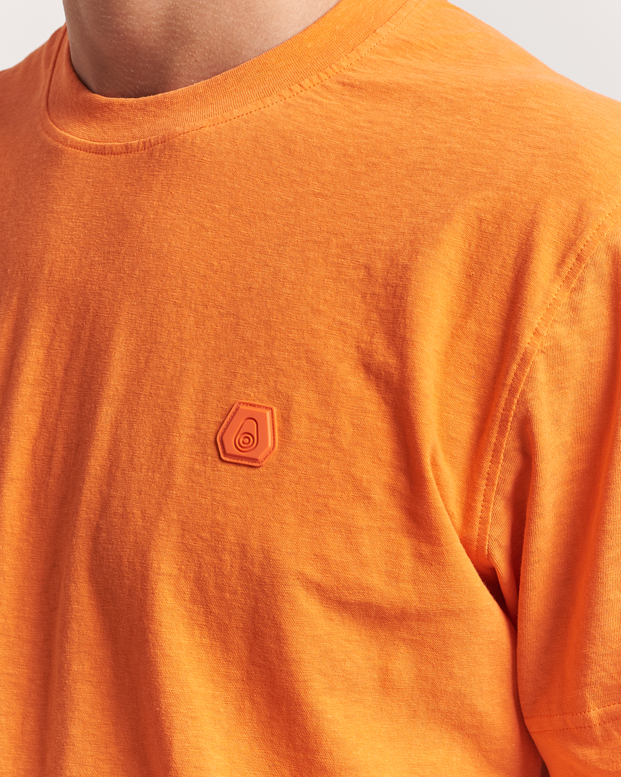 Uomini | T-shirt | Sail Racing | Tornado Crew Neck T-Shirt Fire Orange