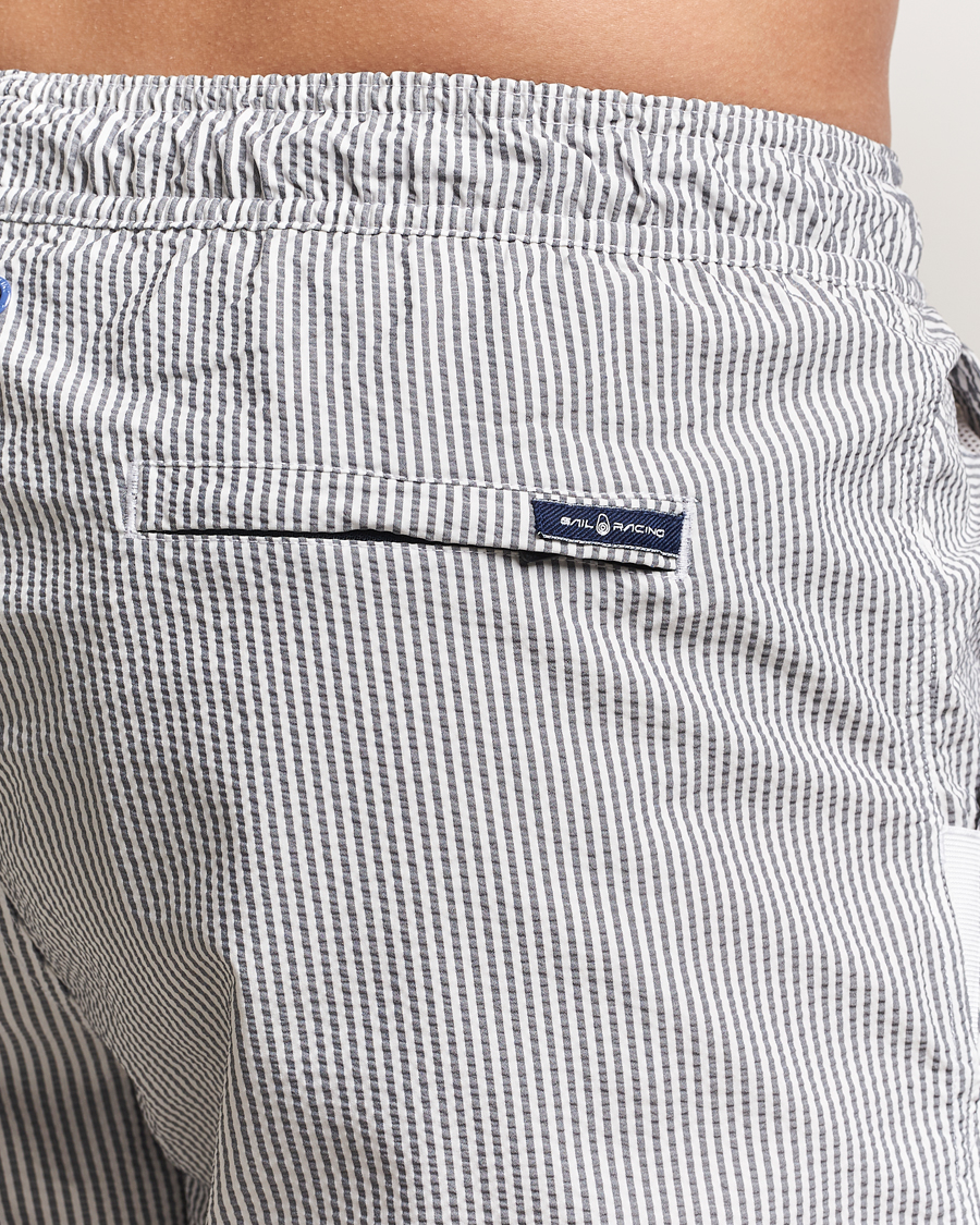 Uomini | Costumi da bagno | Sail Racing | Tornado Striped Swimshorts Navy/White