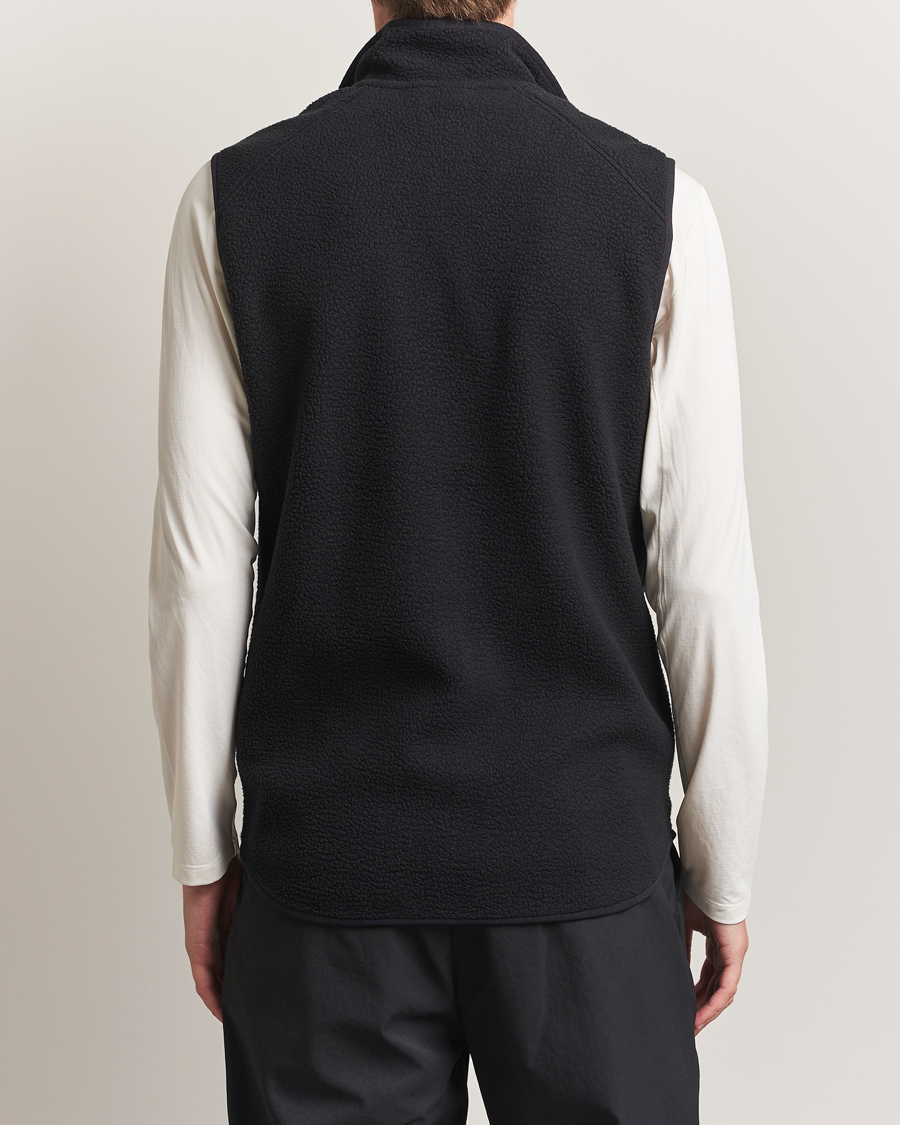 Uomini | Maglieria | Peak Performance | Pile Vest Black