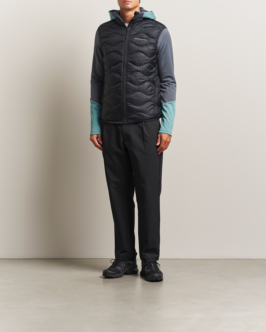 Uomini | Gilet | Peak Performance | Helium Down Vest Black