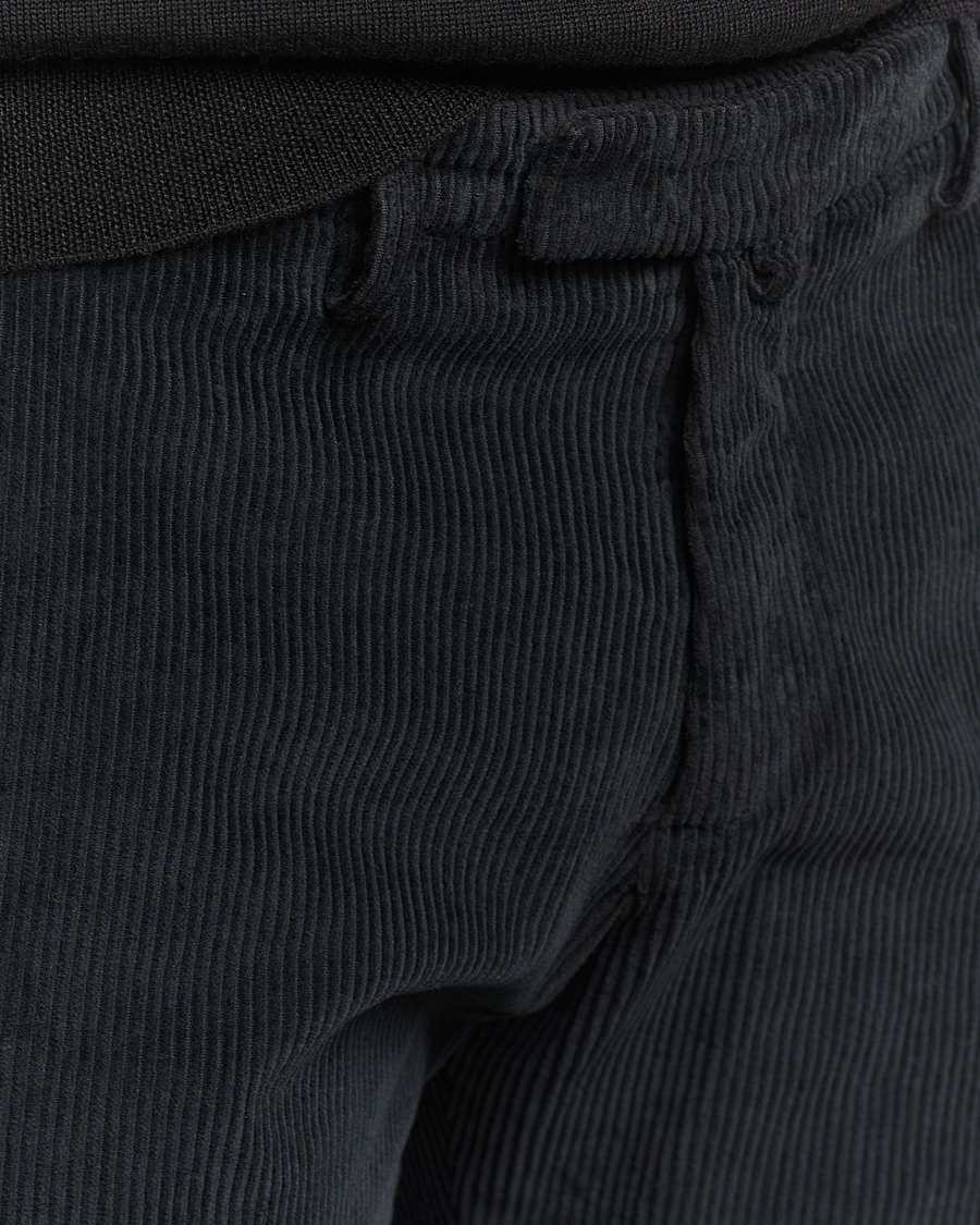 Uomini | Pantaloni | Briglia 1949 | Slim Fit Corduroy Trousers Black