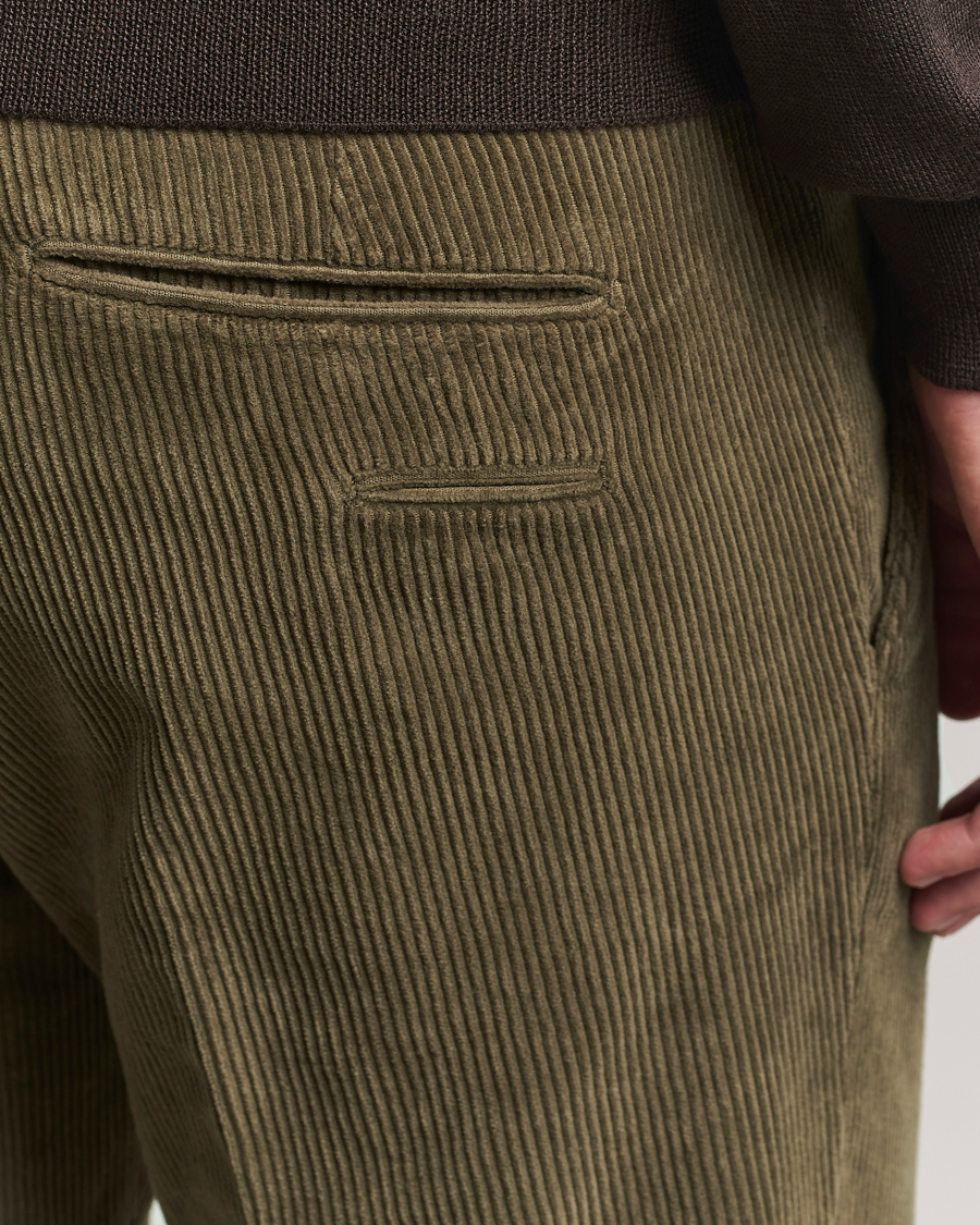 Uomini | Pantaloni | Briglia 1949 | Slim Fit Corduroy Trousers Dark Green