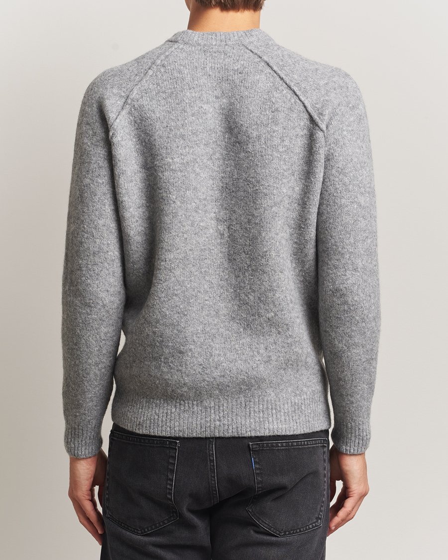 Uomini | Maglieria | C.P. Company | Extra Fine Merino Logo Crew Neck Grey