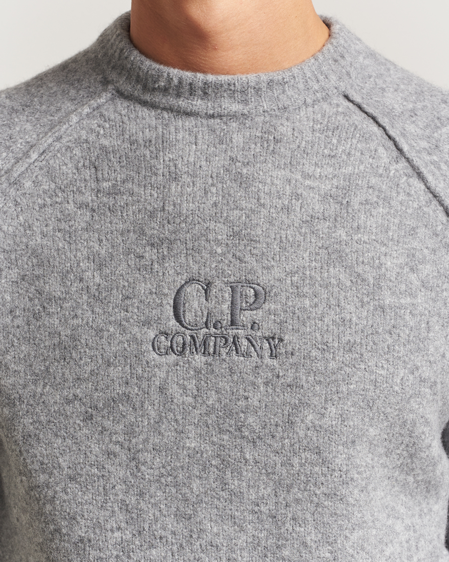 Uomini | Maglieria | C.P. Company | Extra Fine Merino Logo Crew Neck Grey