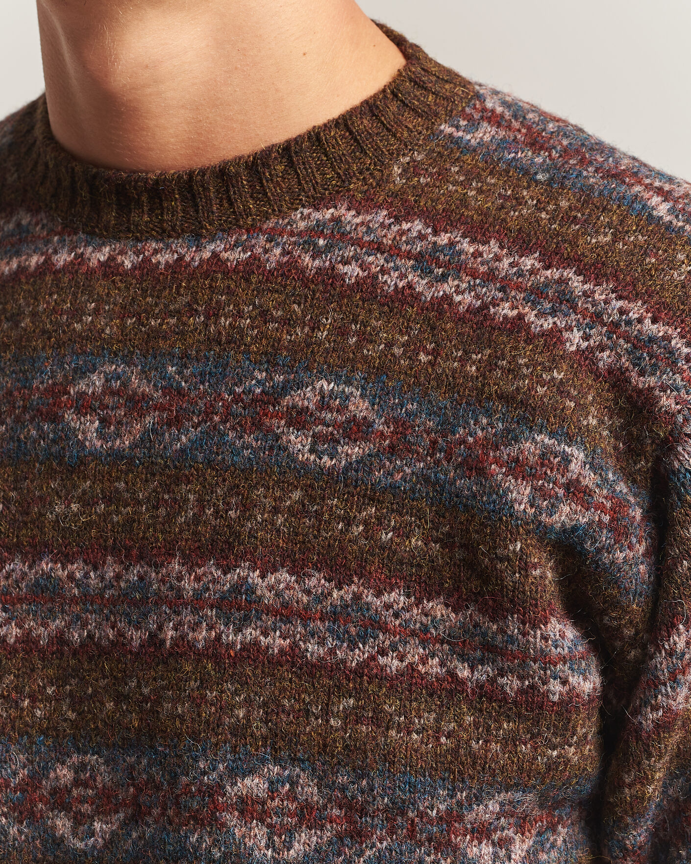 Uomini | Maglieria | Jamieson's of Shetland | Jamiesons Of Shetland All Over Fair Isle Pullover Crew Neck Moss Green