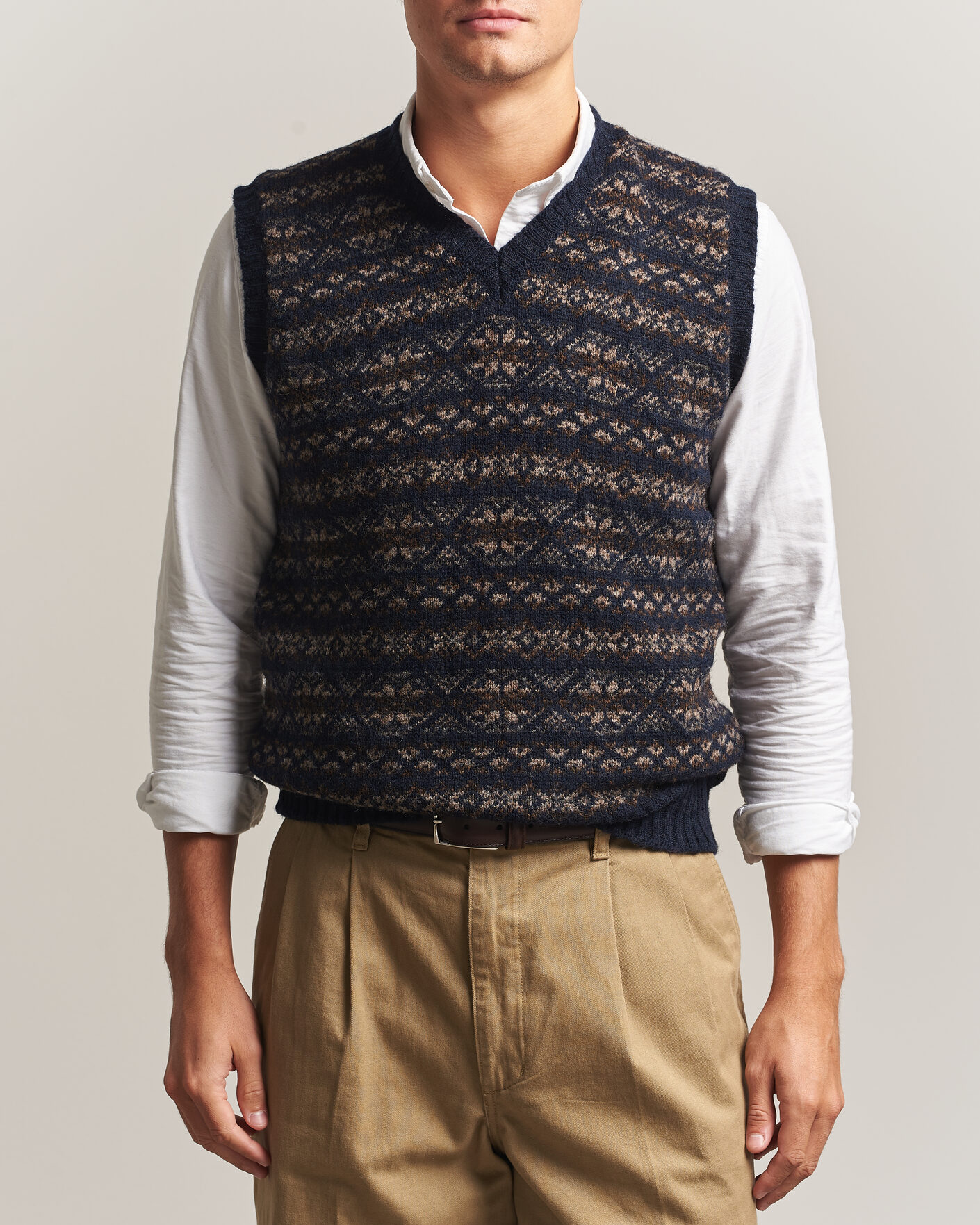 Uomini | Maglieria | Jamieson's of Shetland | Jamiesons Of Shetland All Over Fair Isle Slipover Navy