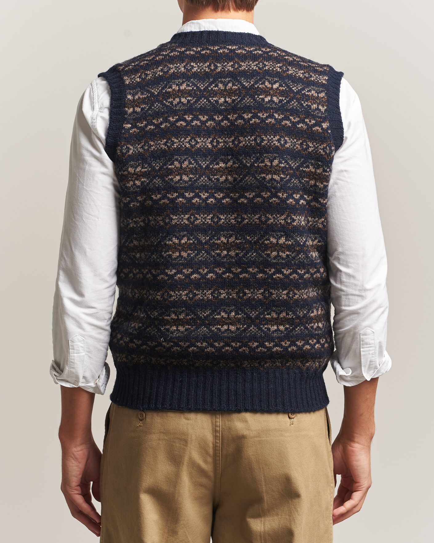 Uomini | Maglieria | Jamieson's of Shetland | Jamiesons Of Shetland All Over Fair Isle Slipover Navy