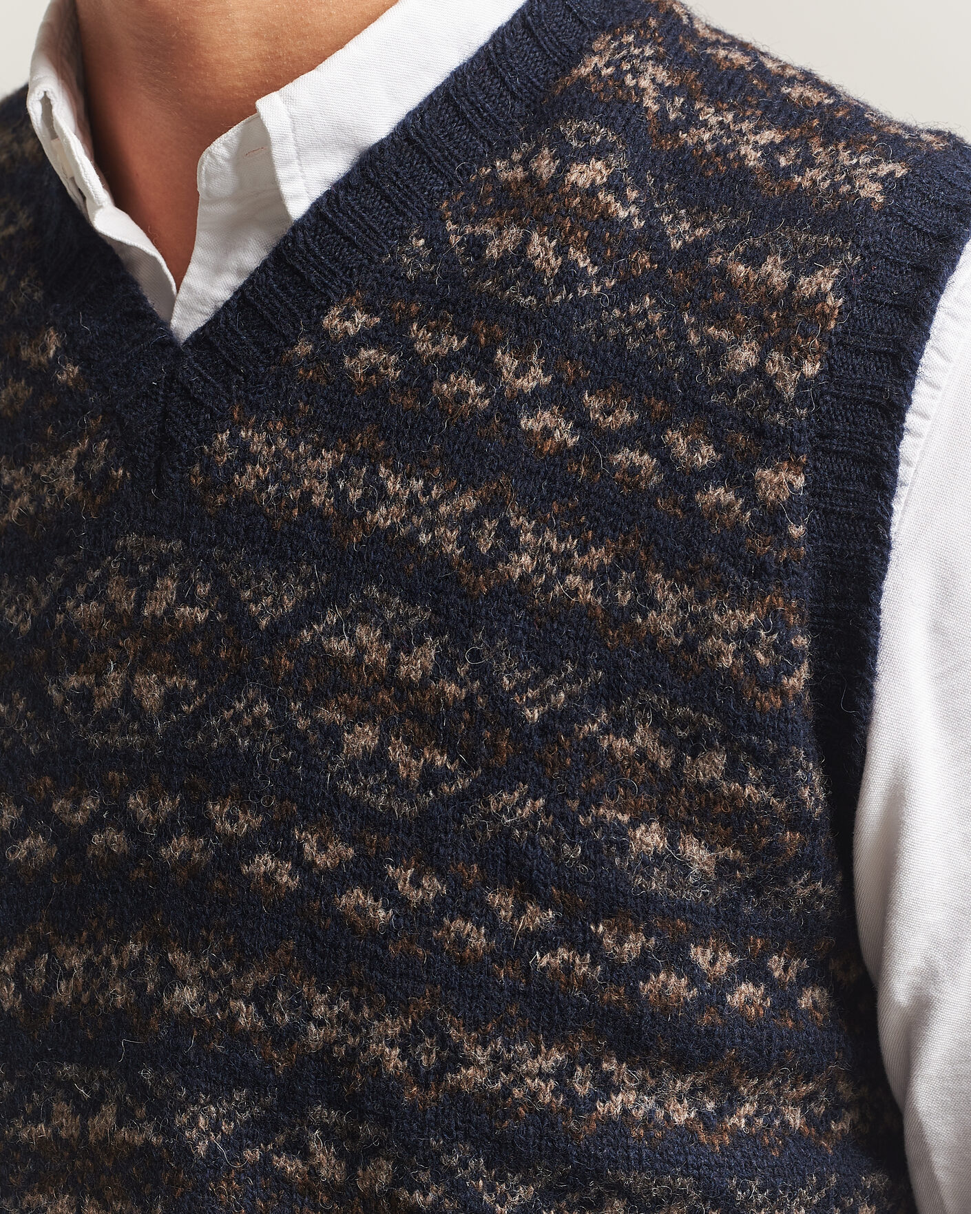 Uomini | Maglieria | Jamieson's of Shetland | Jamiesons Of Shetland All Over Fair Isle Slipover Navy